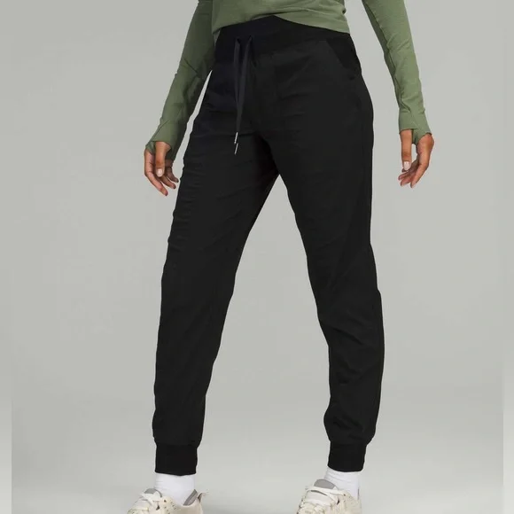 Lululemon Dance Studio Mid-Rise Jogger Black - Picture 7 of 9